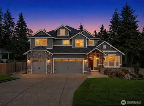 5492 Skyfall Pl NW, Bremerton, WA 98312
