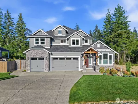 5492 Skyfall Pl NW, Bremerton, WA 98312