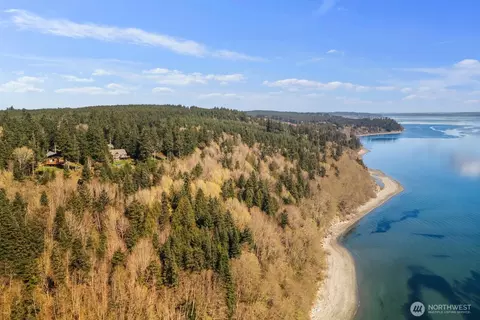 110 Groves Way, Port Ludlow, WA 98365