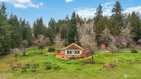 129 Little Creek Ln, Toledo, WA 98591