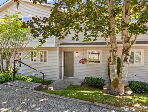 18910 Bothell Everett Hwy #H2, Bothell, WA 98012