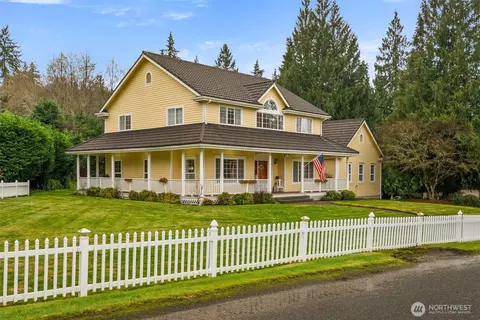 4484 Benita Pl NE, Bremerton, WA 98310