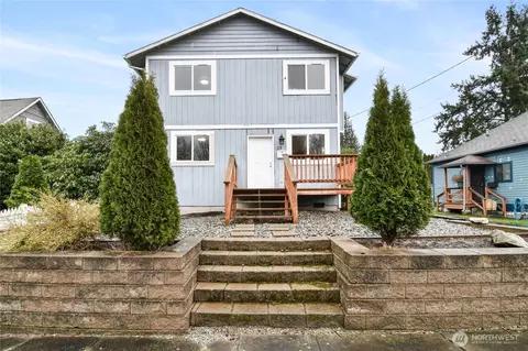122 S Baker St, Mount Vernon, WA 98273