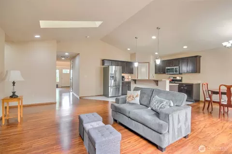 3510 19th St, Everett, WA 98201 photo 4