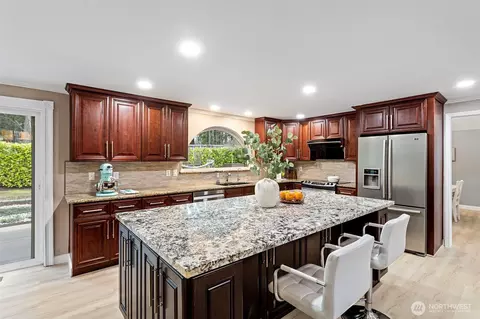 Kitchen - 1127 141st St SE, Mill Creek, WA 98012 photo 1 of 4