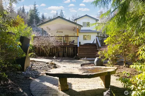 23 Cold Spring Ln, Bellingham, WA 98229