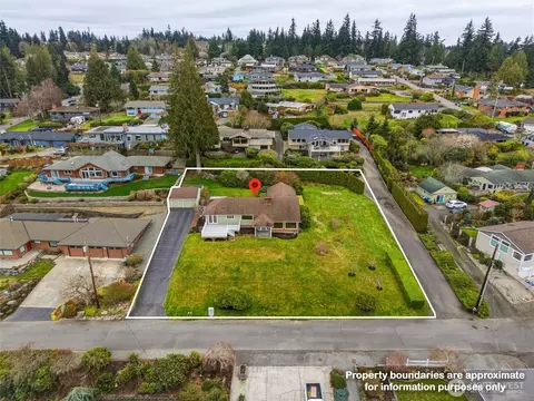 View/Area - 2602 Hillside Ln, Everett, WA 98203 photo 2 of 4