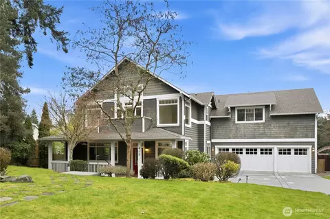 612 128th Ave NE, Bellevue, WA 98005