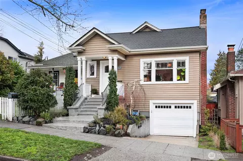920 N 75th St, Seattle, WA 98103