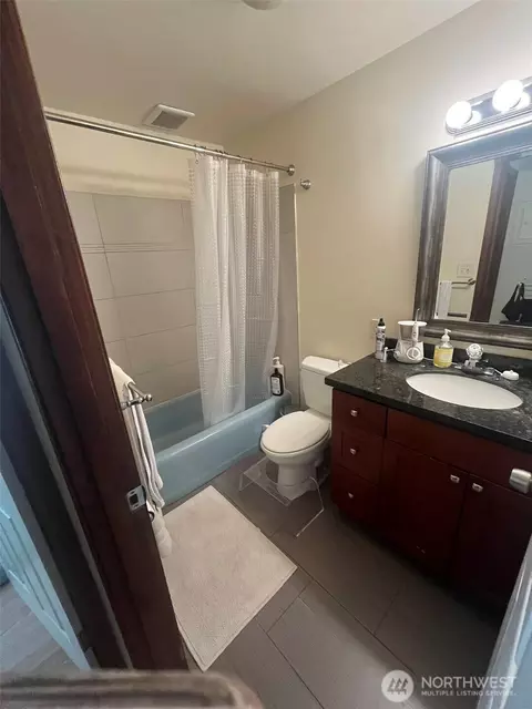 6519 4th Ave NE, Seattle, WA 98115 photo 23