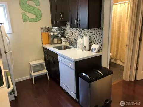 6519 4th Ave NE, Seattle, WA 98115 photo 33