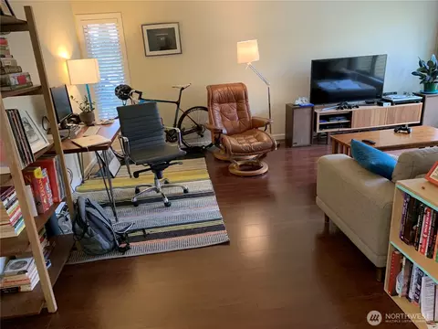 6519 4th Ave NE, Seattle, WA 98115 photo 30