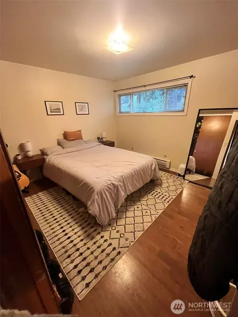 6519 4th Ave NE, Seattle, WA 98115 photo 6