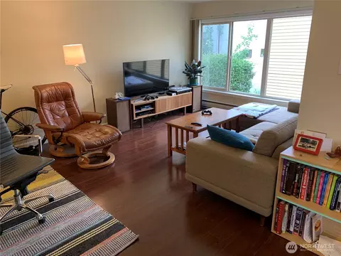 6519 4th Ave NE, Seattle, WA 98115 photo 31