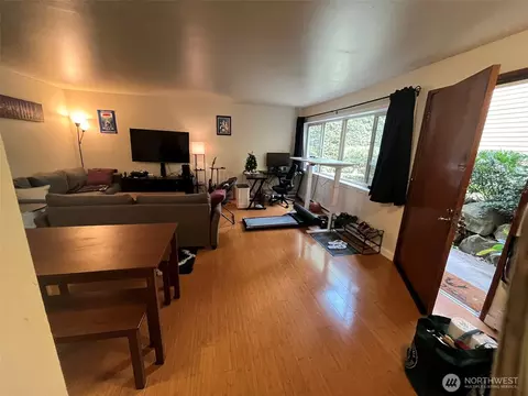 6519 4th Ave NE, Seattle, WA 98115 photo 16