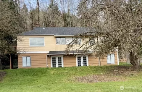 3995 Chico Way NW, Bremerton, WA 98312