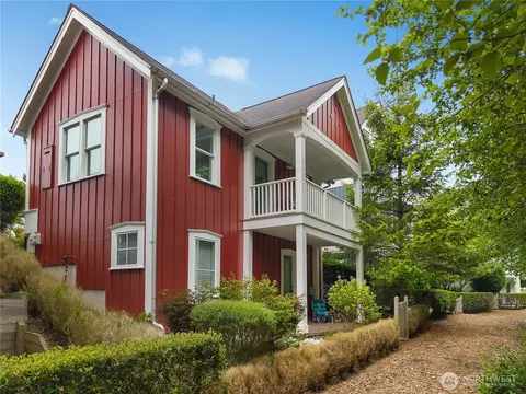 73 Sellwood Ln, Pacific Beach, WA 98571