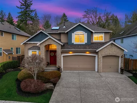 1306 275th Pl SE, Sammamish, WA 98075