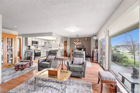 1301 S Third Ave #15D, Sequim, WA 98382