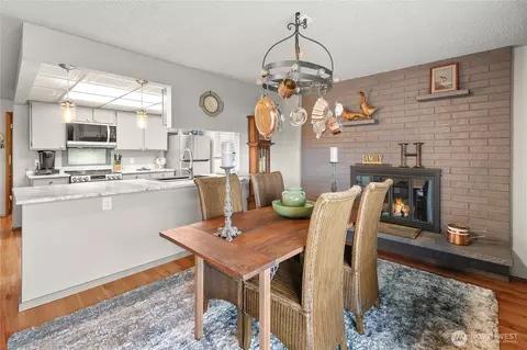 Dining - 1301 S Third Ave #15D, Sequim, WA 98382 photo 2 of 2