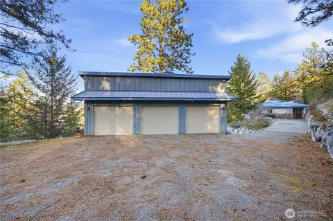 Exterior - 985 Guffy Rd, Chelan, WA 98816 photo 7 of 7