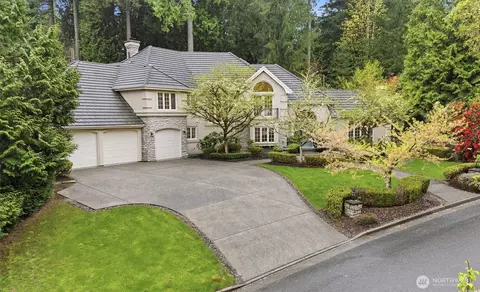 13799 NE 32nd Pl, Bellevue, WA 98005