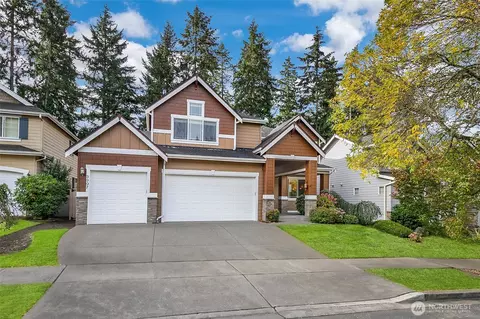3907 Cameron Dr NE, Lacey, WA 98516