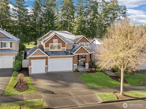 3907 Cameron Dr NE, Lacey, WA 98516