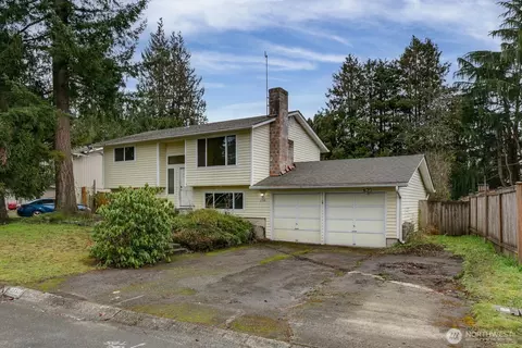 Exterior - 2330 171st Pl SE, Bothell, WA 98012 photo 6 of 6