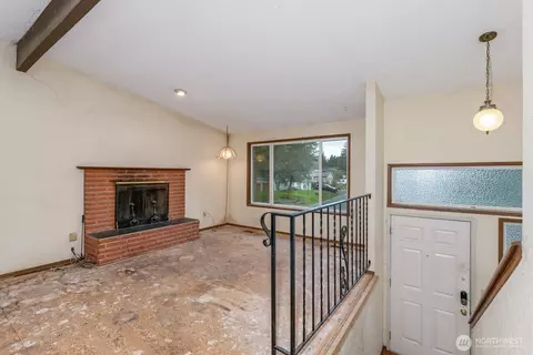 Living - 2330 171st Pl SE, Bothell, WA 98012 photo 1 of 3
