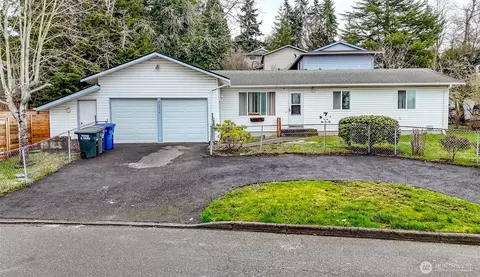 25916 14th Pl S, Des Moines, WA 98198