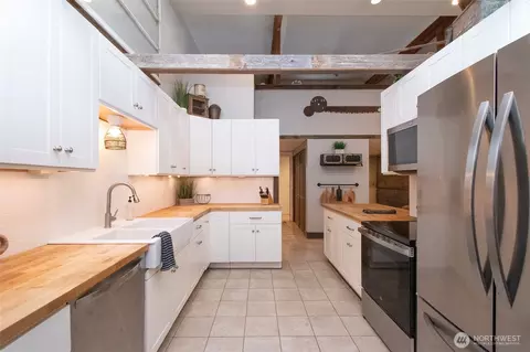 Kitchen - 1515 Olson Rd, Sequim, WA 98382 photo 1 of 6