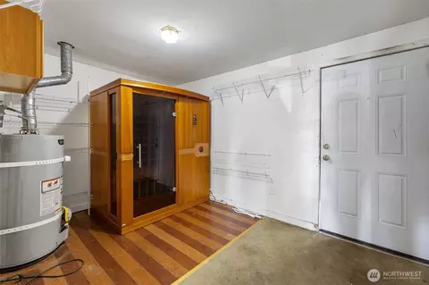Other - 3015 Victor Pl, Everett, WA 98201 photo 4 of 5