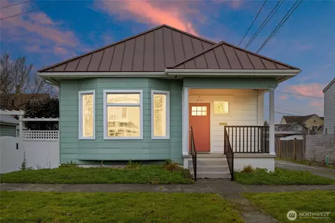1211 S 17th St, Tacoma, WA 98405