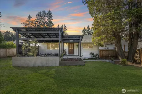 6916 Beverly Ln, Everett, WA 98203