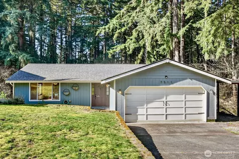 7511 Kittiwake Dr SE, Olympia, WA 98513