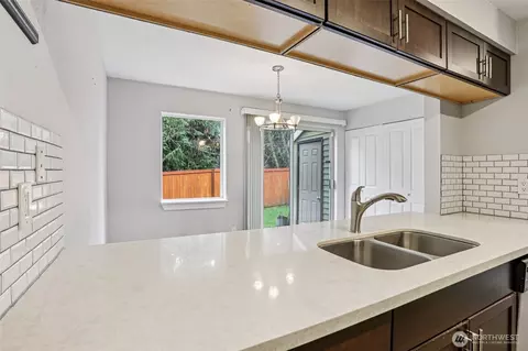 412 Center Rd #A1, Everett, WA 98204 photo 8