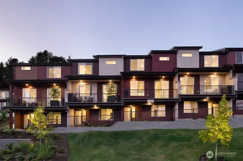 13205 NE 127th Way #B, Kirkland, WA 98034