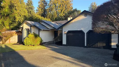 9227 232nd St SW, Edmonds, WA 98020