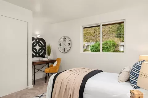 Bedroom - 24114 7th Pl W, Bothell, WA 98021 photo 4 of 4