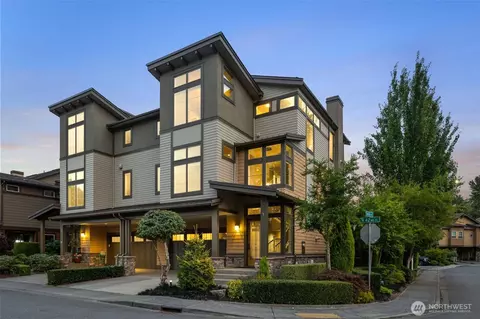 1211 N 42nd Pl, Renton, WA 98056
