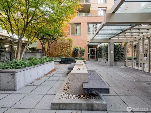 910 Lenora St #200, Seattle, WA 98121