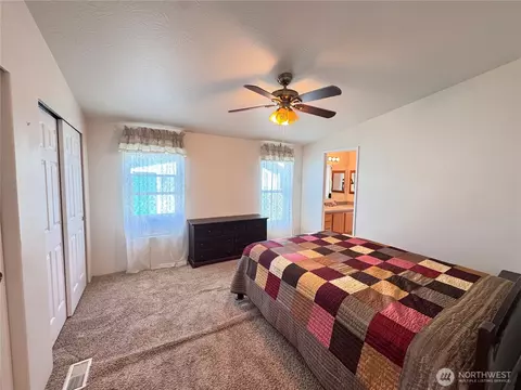 528 N 7th Ave, Sequim, WA 98382 photo 13