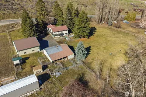 4195 Squilchuck Rd, Wenatchee, WA 98801