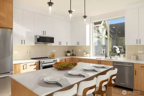 Kitchen - 5814 Lowell Larimer Rd #C4, Everett, WA 98208 photo 4 of 4