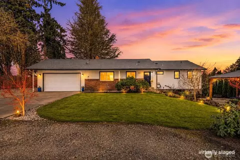 6904 NE 70th St, Vancouver, WA 98661