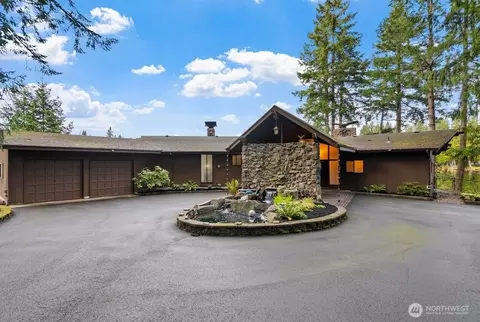 1970 Cambridge Ln SW, Olympia, WA 98512