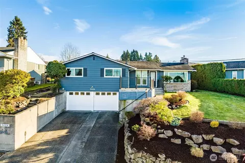 7424 S 15th St, Tacoma, WA 98465