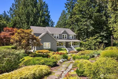 13221 Teem Loop Rd NE, Bainbridge Island, WA 98110
