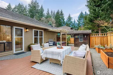 Exterior - 1331 142nd Pl SE, Mill Creek, WA 98012 photo 7 of 13